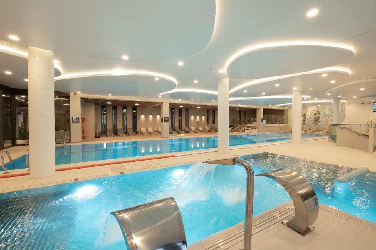 Polanki Aqua Apartment With Parking By Renters Prestige Kolberg Exterior foto